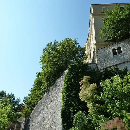 Central Apartment Veszprem Exterior photo